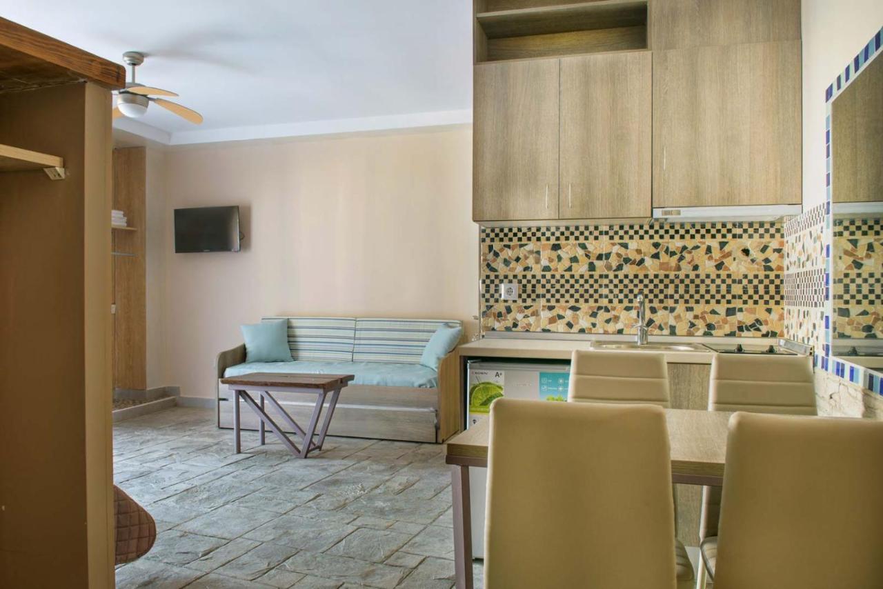 3D Iliadis Suites Ierissos Eksteriør billede