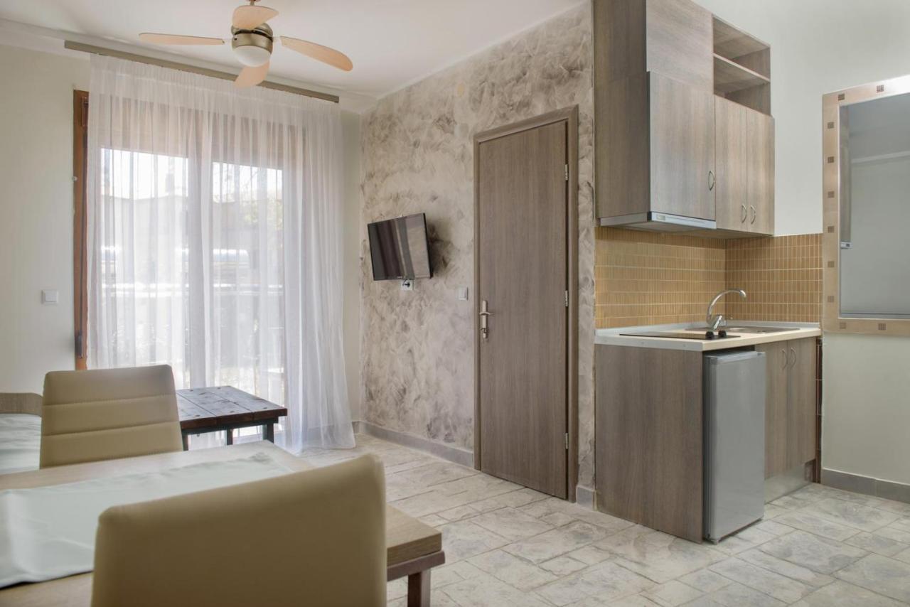 3D Iliadis Suites Ierissos Eksteriør billede